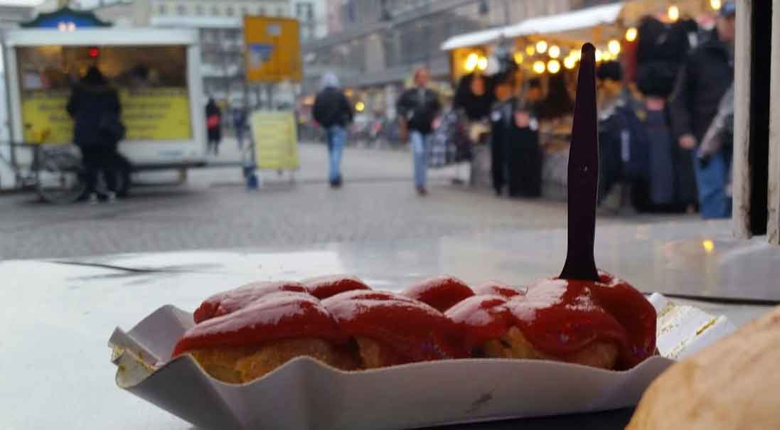 Mailings für Berlin: Mailings sind für´s Marketing so wichtig wie die Currywurst. Wir drucken, adressieren und kuvertieren Briefmailings, Postkarten und Selfmailer.